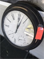large outdoor clock, thermo, humidity