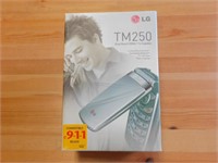 LG TM 250 Dual Band Flip Phone
