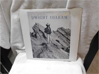 DWIGHT YOAKAM - Just Lookin For A Hit
