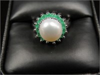LADIES STP 925 PEARL & EMERALD RING SIZE 7.5