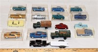 LOT - 1/43 SCALE MODEL CARS AND TRUCKS