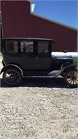 - 1924 Ford model T vin 8468562. Four door