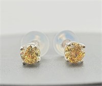 $3000 14K Yellow Diamond(0.52ct) Earrings