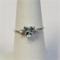 $1000 10K  Aquamarine(0.8ct) Diamond(0.03ct) Ring