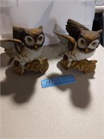 Pair of owl figurines, one with broken wing tip