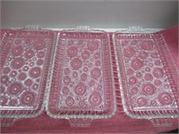 3 Small thin pickle trays