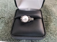 Pearl in silver setting