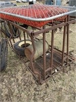 Square Pipe Stand, Chain Link Gate &