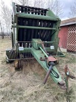 John Deere (JD) 510 Round Belt Baler