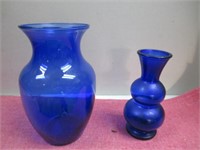 2 Blue Vases