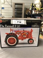 PRECISION SERIES FARMALL F-20 TRACTOR, 1:16