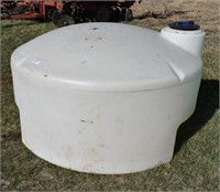 250 Gal. Poly Water Tank, Loc:  *OK Tire Lot,