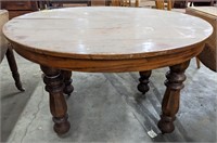 Oak Round Top Dining Table