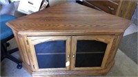 CORNER CURIO / TV STAND