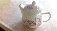 HOTOVEN COFFEE POT - IVORY W/ NEEDLEPOINT FLORAL