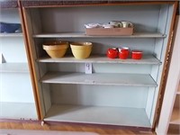 Adjustible Shelf Unit