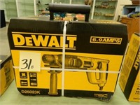 DeWalt D25023K 7/8" Compact SDS Rotary Hammer Kit