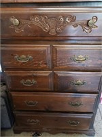 Chest of drawers