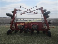 1998 Case IH 955 Cyclo Mounted Corn Planter