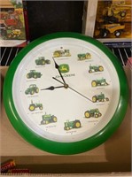 John Deere Clock.. different tractor sound on hour