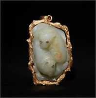 Chinese Jade Toggle of Badgers, 18th C#