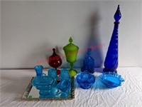 Vintage Glassware / Decorators