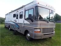2000 FORD MOTORHOME FLEETWOOD WITH 2 SLIDEOUTS