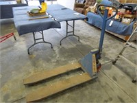 Blue Giant pallet dolly