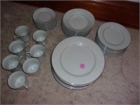 PORCELAIN BRAND DISHES, MADE IN CHINA