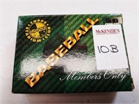 MEMBERS ONLY BASEBALL  50 CARD SET