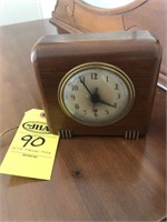 Seth Thomas Clock CAT. NO 3671 Wood 5"x5 1/2"
