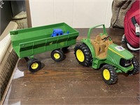 John Deere Toy Tractor with Wagon