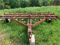 International 45 field cultivator 14’