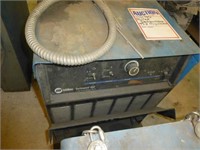 MILLER DELTAWELD 452 MIG WELDER