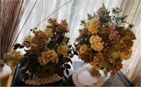 PAIR OF SILK FLOWERS ARRANGEMENTS IN  VASES