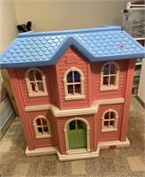 LITTLE TIKES DOLL HOUSE W/ FURNITURE