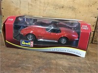 Revell 1969 Corvette Covertible Red 1:18