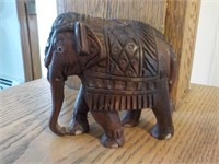 Carved elephant 5x4 LR