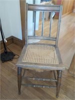 Caned seat chair TV RM