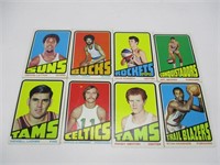 (19) 1972-1973 Topps Basketball Cards