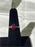 Vintage 14K Yellow Gold Ruby Ring