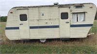 Holly, 28 ft, camper, single axel,