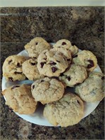 2 dozen Chocolate Chip Cookies