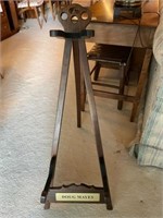 Custom Guitar Stand by Jason Lamberth