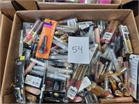 300 pcs mixed cosmetics lot