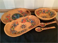5-piece wooden decorative bowl set