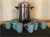 Commercial coffee maker and 11 mugs
