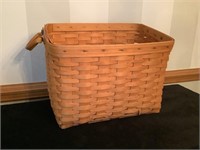 Large Longaberger basket