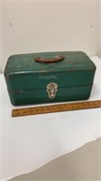 Vintage-Union-metal Tackle Box