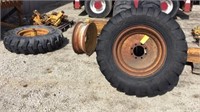 (4) dirt pan tires and wheels